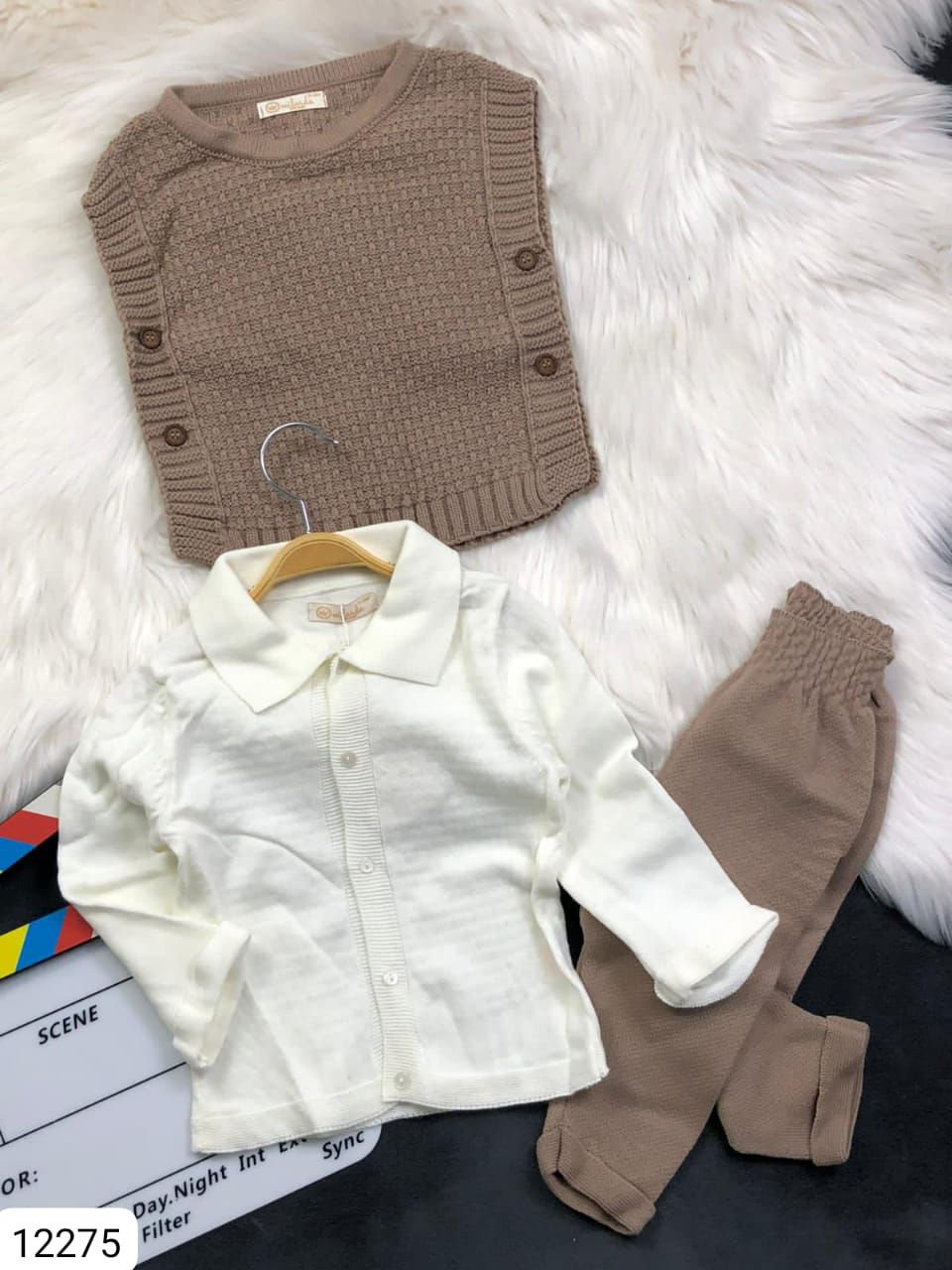 Petit Gentleman : Le Confort Tricoté et le style pour Bébé 👶